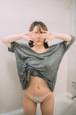 机械女警