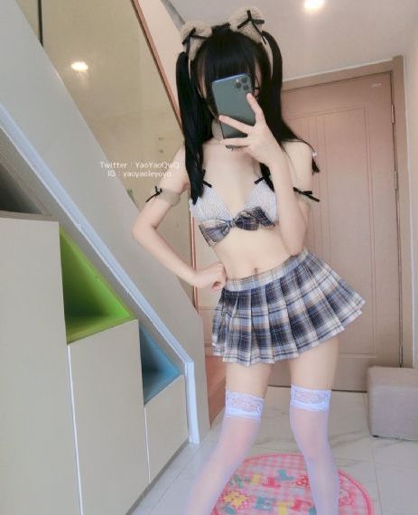 儿大不由爹