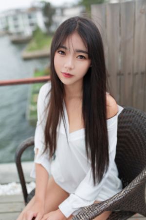 电影〈一双绣花鞋〉