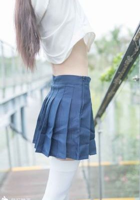 日本亚洲嘘嘘偷窥撒尿