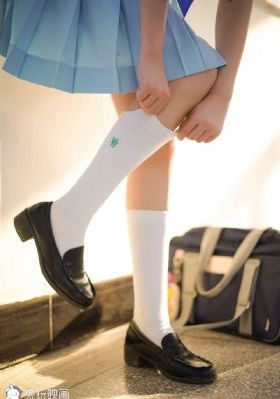 狼溪2恐怖电影免费播放