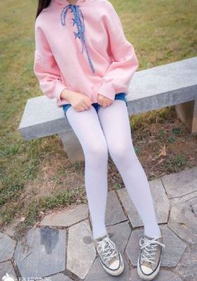 少年白马醉春风