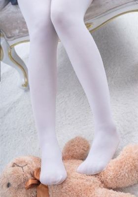 银线草